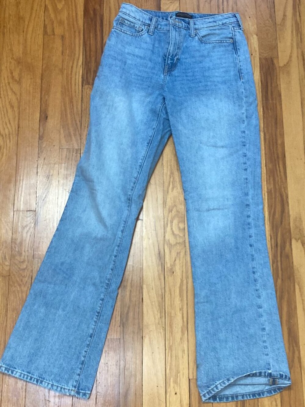 Banana Republic High Rise Relaxed Boot Cut Jean 26 Long Inseam.